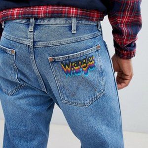 Wrangler Slider Tapered Jeans with Rainbow Patch